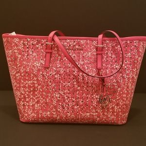 MK Jet Set Travel Large Carryall Tote